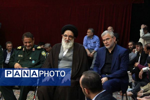 بیست و هشتمین گردهمایی یادگاران 8سال دفاع مقدس در استان البرز