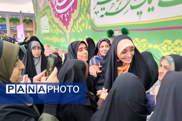 تجدید میثاق بانوان فارس با حریم عفاف و حجاب