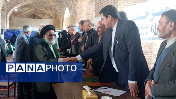 گذری میز خدمت ادارات نیشابور در هفته دوم آذر ماه 