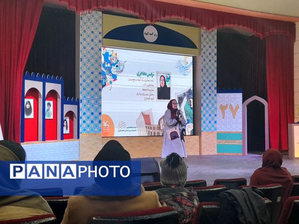 رقابت قصه گویان خراسانی در بیست و هفتمین جشنواره بین المللی قصه گویی 