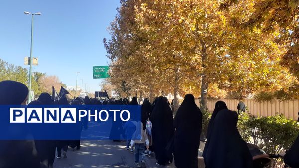 حسینیه سادات شهر نیم‌ور میعادگاه عاشقان حضرت زهرا (س)