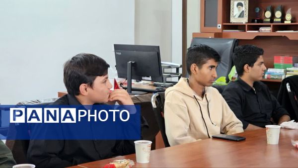 شما دانش آموزان آینده‌سازان این سرزمینید