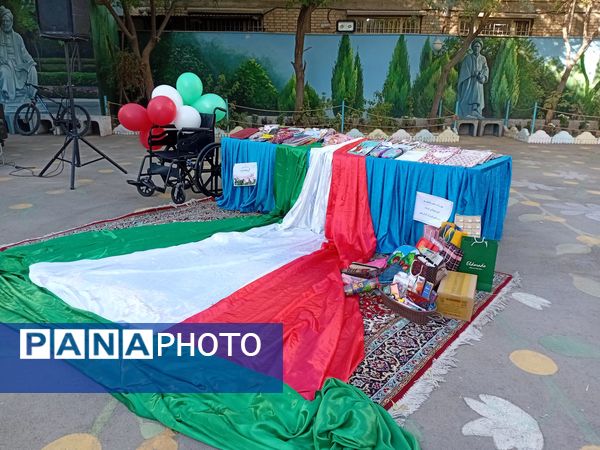 جشن عاطفه‌ها در مشهد برگزار شد