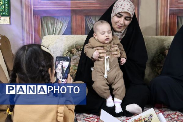 برنامه قرآنی «رواق» میزبان محفلی قرآنی