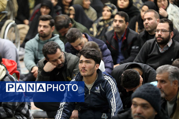 اجتماع توان‌یابان مهدی‌یاور در مسجد مقدس جمکران