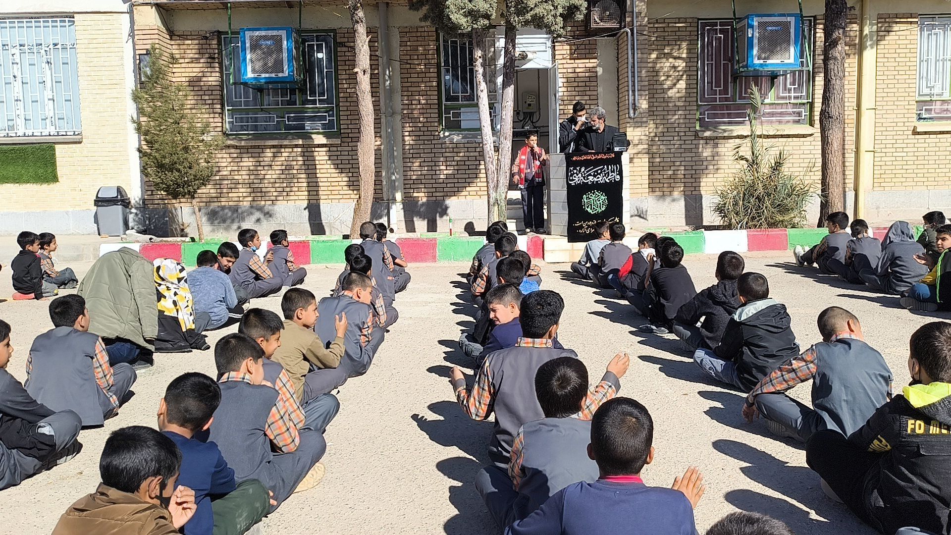  سوگواری شهادت حضرت زهرا (س) در دبستان شهید پسندیده فدافن