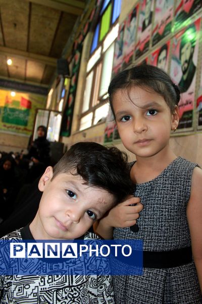 همایش شیرخوارگان حسینی در هوتک 