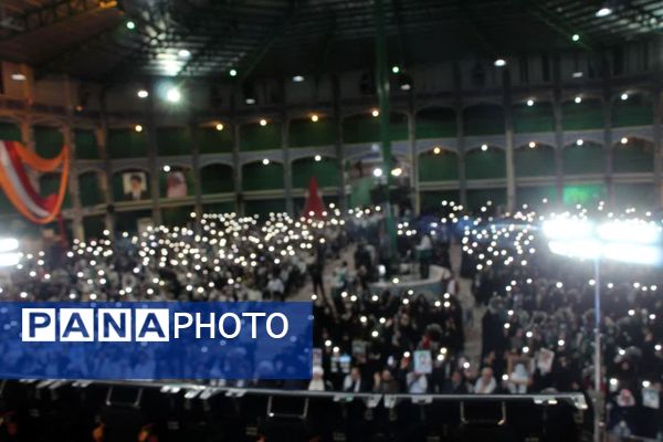 مراسم قرار هشتم و سالگرد حاج قاسم در یزد 