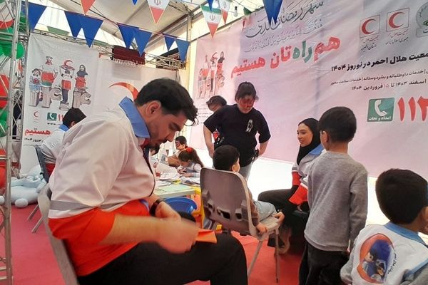 خدمت‌رسانی یکپارچه جمعیت هلال احمر استان البرز از مسافران نوروز