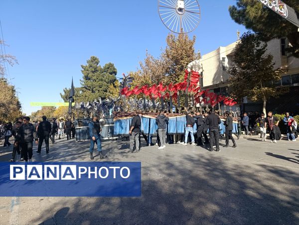 مراسم عزاداری شهادت حضرت فاطمه زهرا (س) در خیابان های نیشابور
