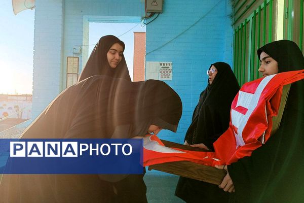 مدرسه امام علی (ع) غرق در عطر حسینی