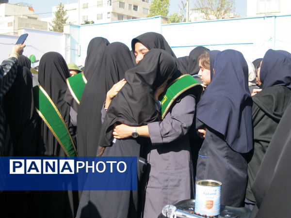 دبیرستان سردار شهید قاسم سلیمانی میزبان شهید گمنام شد