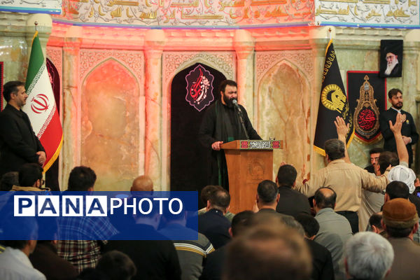 حال و هوای حرم مطهر رضوی در شب وفات حضرت زینب سلام الله علیها