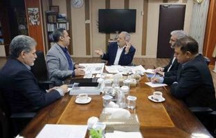 مدارس هوشمند، نیازمند برنامه درسی نوین و تحول‌گرا هستند