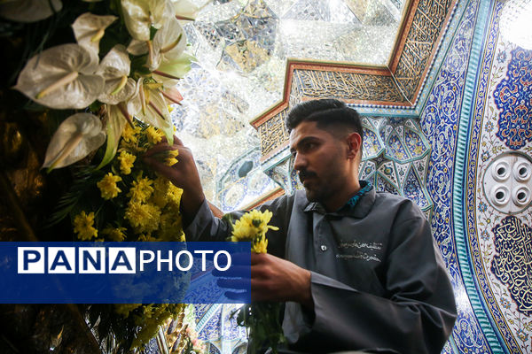 مراسم گل آرایی حرم حضرت معصومه(س) و جشن سالروز ورود ایشان به قم