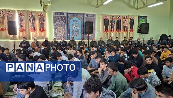 گرامیداشت شهید رمضانعلی چوبداری و تشییع شهید گمنام در دبیرستان معلم ساوجبلاغ 