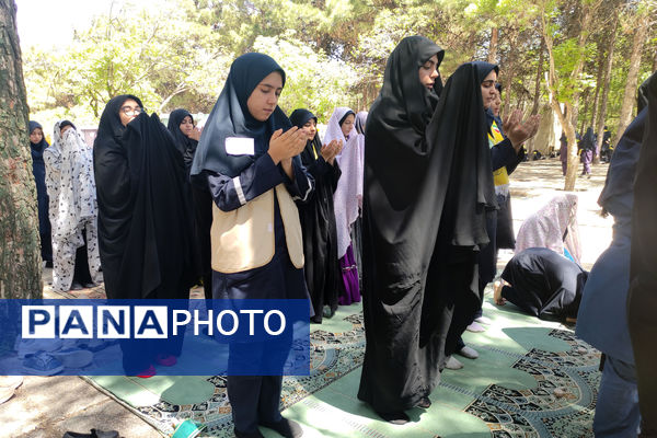 اردوی پایانی پیشتازان دختر مقطع متوسطه ناحیه 4 شیراز 