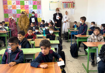 تدریس نشانه «ای» در قالب نمایش و خلاقیت در آموزشگاه شهید محمد منتظر قائم خاتم