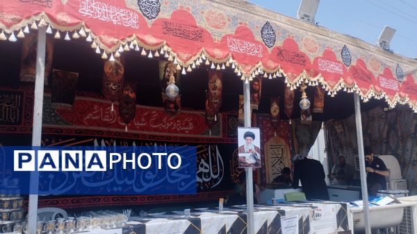 از تصاویر شهدا تا سفره‌های مهربانی در مسیر اربعین