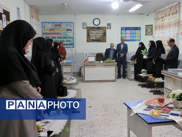 بازدید مدیر اداره آموزش و پرورش خلیل‌آباد از مدارس شهر