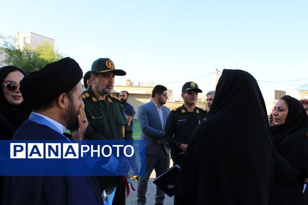 مراسم گرامیداشت هفته دفاع مقدس در هنرستان فاطمه‌الزهرا(س) گچساران