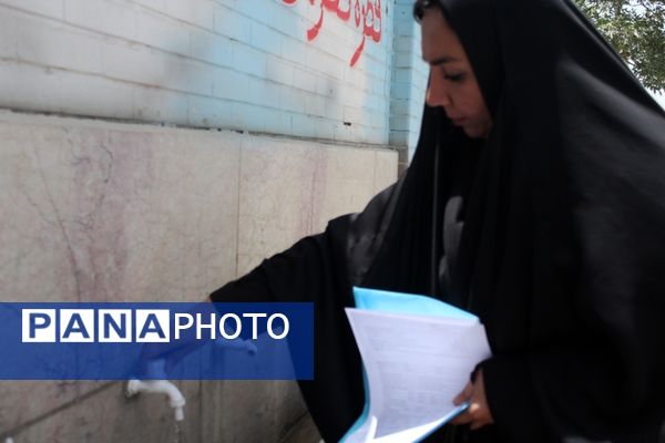 بازدید از مدرسه سعادت جهت برسی وضعیت ایمنی و بهداشت  براساس اصول آیین نامه بهداشت محیط مدارس