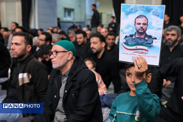 مراسم عزاداری شب شهادت حضرت فاطمةالزهرا سلام‌الله‌علیها در حسینیه امام خمینی(ره)