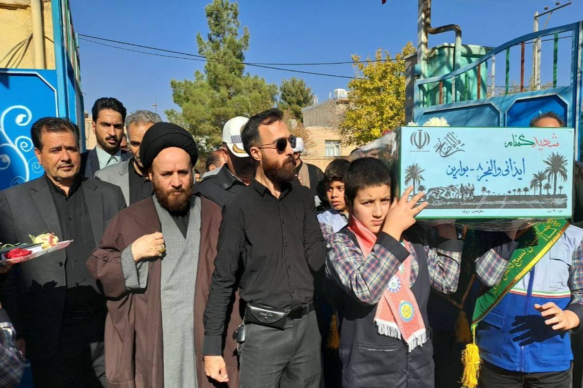 شهدای گمنام، پیام‌ ایثار و فداکاری را به دانش آموزان منتقل می‌کنند