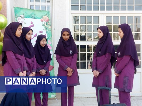 «زنگ صبر» در دبیرستان فرزانگان نور میناب