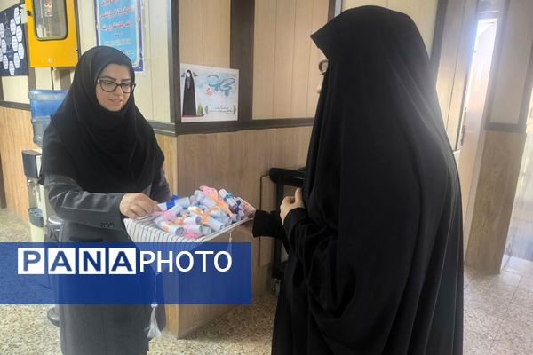 پاسداشت بزرگداشت حافظ شیرازی در اداره آموزش و پرورش ناحیه یک شهرری