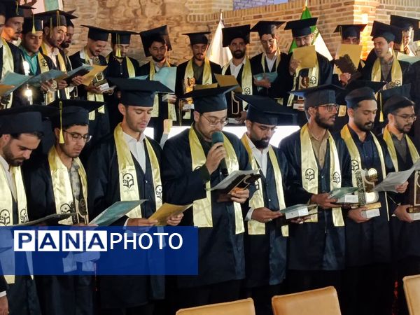 جشن دانش‌آموختگی دانشجو معلمان دانشگاه فرهنگیان تربت‌حیدریه