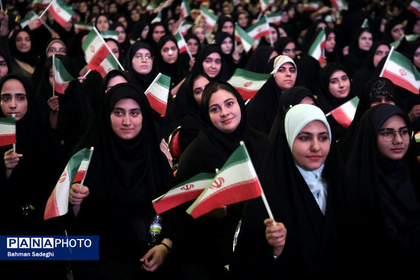 آیین استقبال از نو دانشجو معلمان دانشگاه فرهنگیان