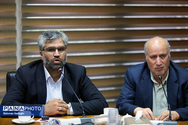 مراسم بدرقه تیم‌های ملی فوتسال دانش‌آموزی پسران و دختران ایران به رقابت‌های جام جهانی