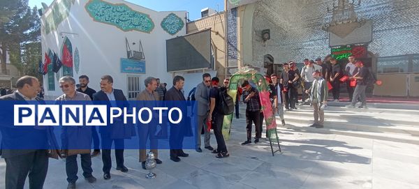 بدرقه دانش‌آموزان اعزامی به پیاده‌روی اربعین 