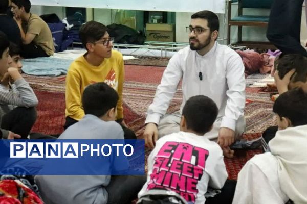 اجرای برنامه‌های متنوع برای دانش آموزان معتکف ناحیه دو شهرری 