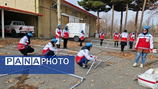 آموزش تخصصی مدیریت بحران در دوره دادرس پیشرفته هلال‌احمر تویسرکان
