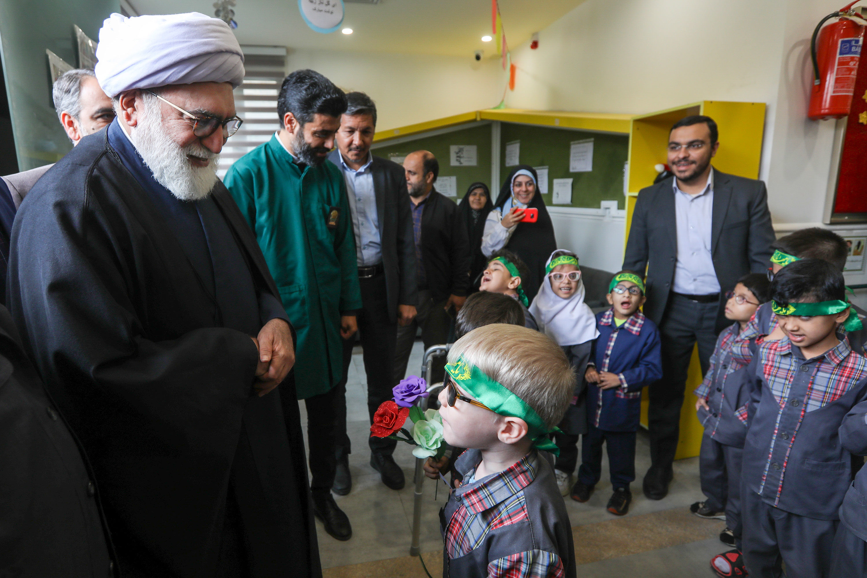 حضور تولیت آستان قدس رضوی در جمع دانش‌آموزان با آسیب بینایی مشهد