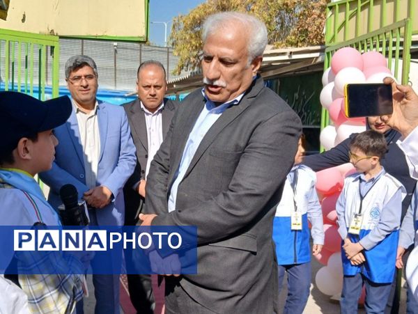 افتتاحیه برنامه «سفیران سلامت دانش‌آموزی» در ناحیه سه