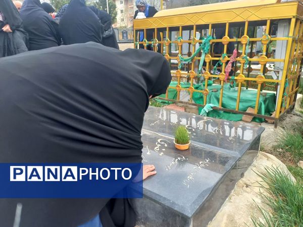 سنت حضور در آرامگاه اموات در روز عید فطر در کیاسر 