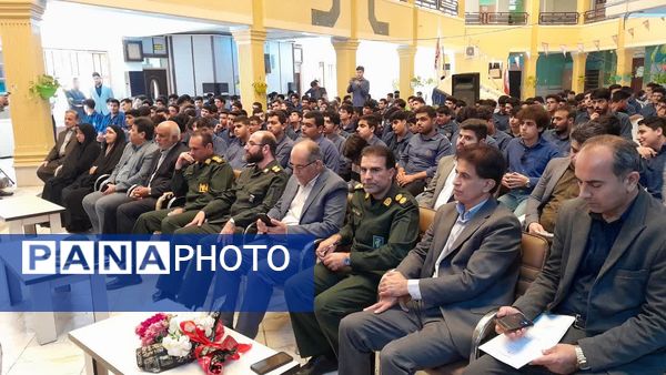 صدای ایثار در مدرسه سعادت طنین‌انداز شد؛ برگزاری یادواره شهدای دانش‌آموز انقلاب اسلامی