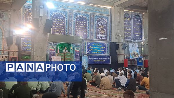نماز جمعه در دهه سوم محرم در نیشابور