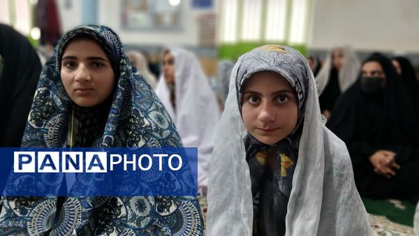 جوانه‌های بندگی در دیشموک؛ حضور پرشور دختران در اعتکاف