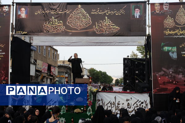 برپایی سفره حضرت رقیه(س) در زنجان