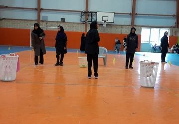 المپیاد درون‌مدرسه‌ای در دبستان سیدجواد احمدی منطقه تبادکان مشهد