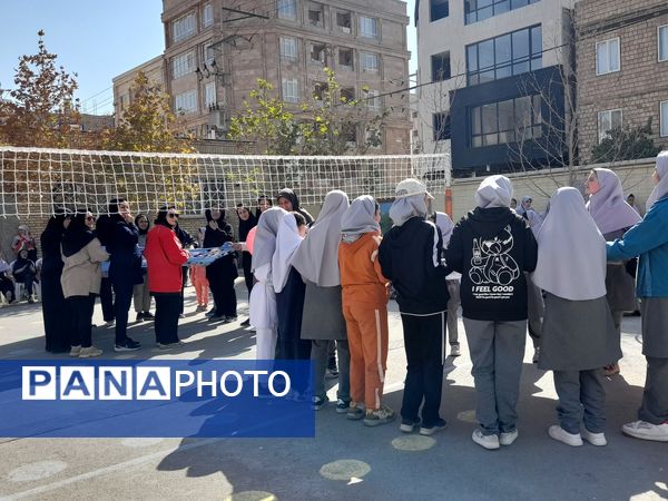 مسابقات خانوادگی در مدرسه پورشهریاری