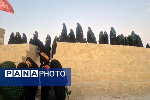 نوجوانان راهیان نور در سفر به مناطق مرزی خاطراتی از ایثار و فداکاری را رقم زدند