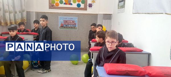 جشن شکوفهها در مدرسه نسل روشن ناحیه 2 کرج