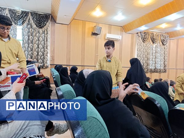 برگزاری جلسه انجمن اولیاء و مربیان دبیرستان نمونه دولتی پژوهش در آشخانه