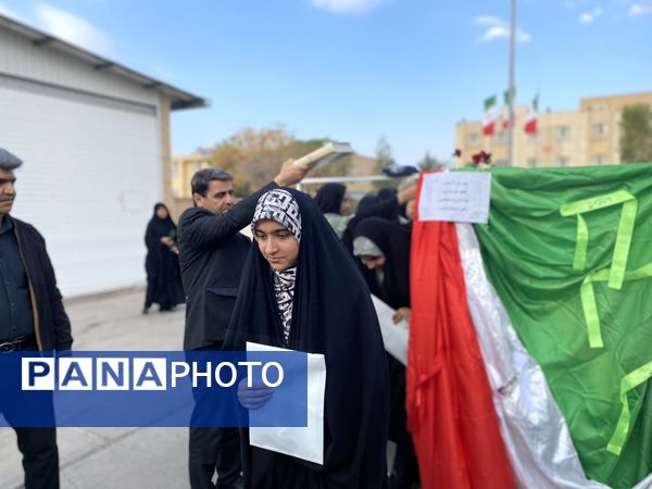 اعزام دانش‌آموزان شهرستان مه‌ولات به اردوی راهیان نور