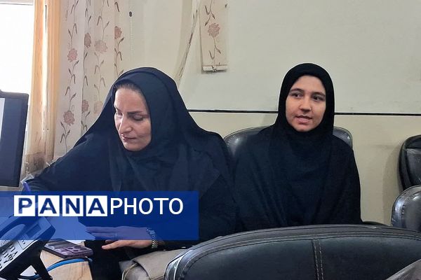 نشست بانوان تأثیرگذار طایفه گرهرگان با محوریت نقش زنان در توسعه اجتماعی و فرهنگی